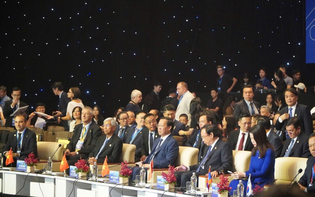 第2回ホーチミン市友好対話2024：国際経済フォーラムに参加